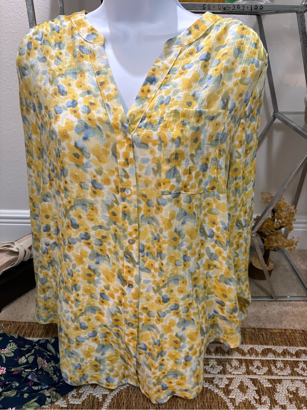 Zac & Rachel women roll tab long sleeve button front blouse yellow gray floral L